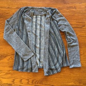 Tea N Rose Gray and White Stitched Cardigan